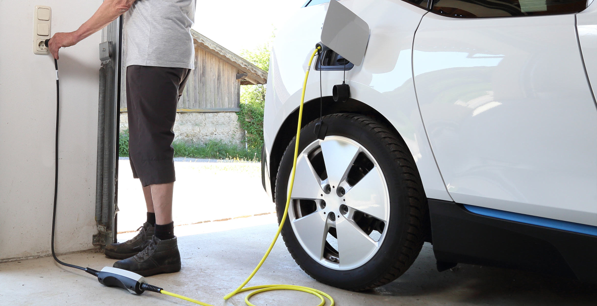 Sähköautoilu tuo lisää mahdollisuuksia älyverkon hyödyntämiseen