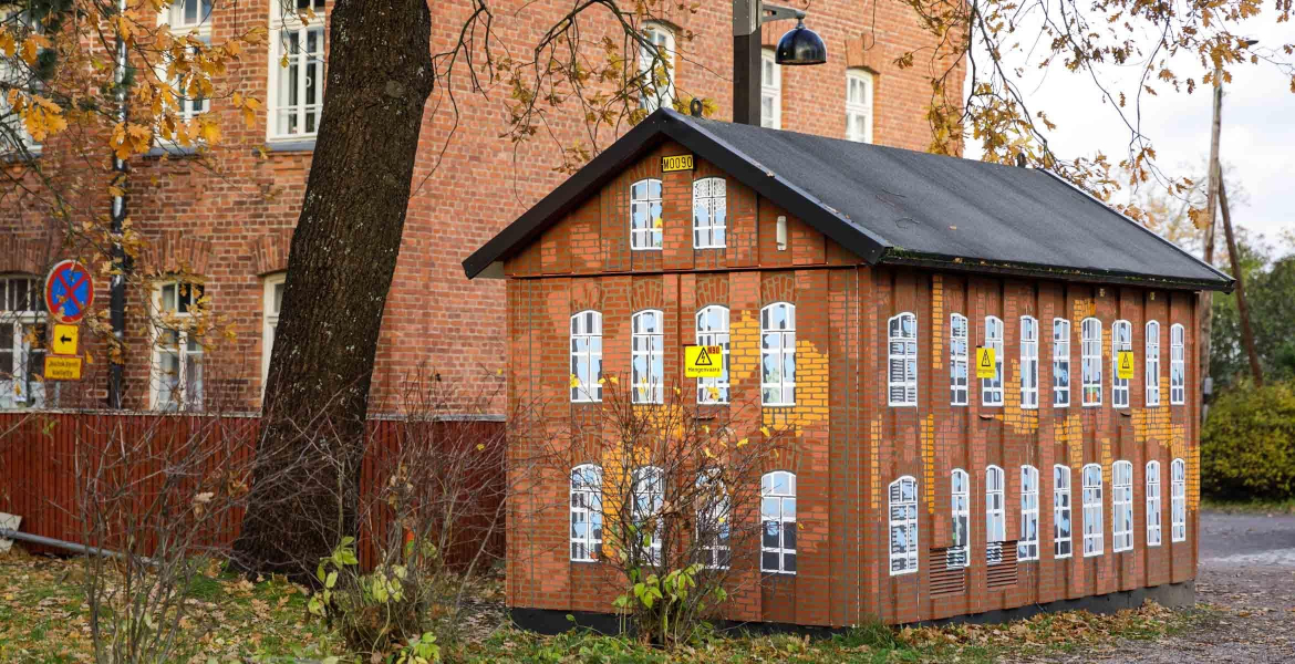 Puistomuuntamo Linnoituksessa