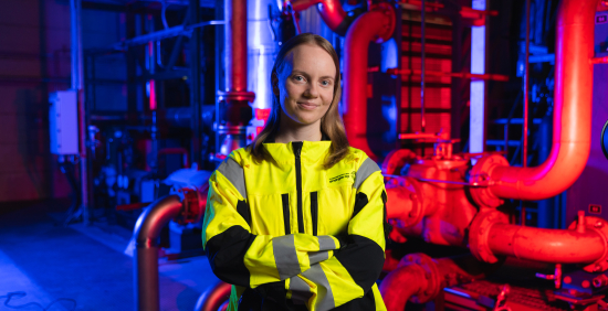 Sanni kaukolämpöharjoittelijana kesätöissä