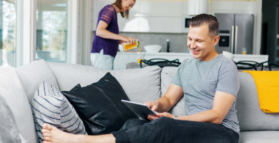 Tiesithän, että voit olla meihin yhteyksissä aina kun sinun tarvitsee? 