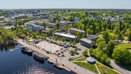 Kaukolämmön ja sähkön verkkopalvelun hintoihin esitetään maltillisia korotuksia 1.10. alkaen