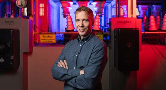 Antti Lintunen tekee sähköverkoista turvallisen